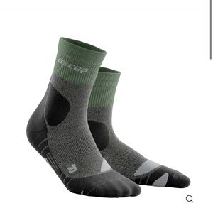 NWT CEP merino wool compression hiking socks